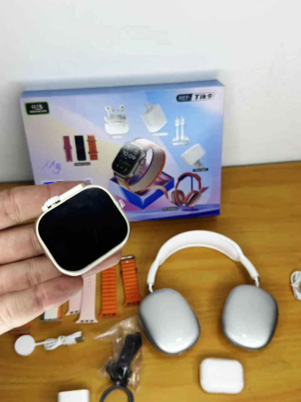 COMBO DIADEM + RELOJ +ADIFONOS + CARGADOR Y LAMPARA LED